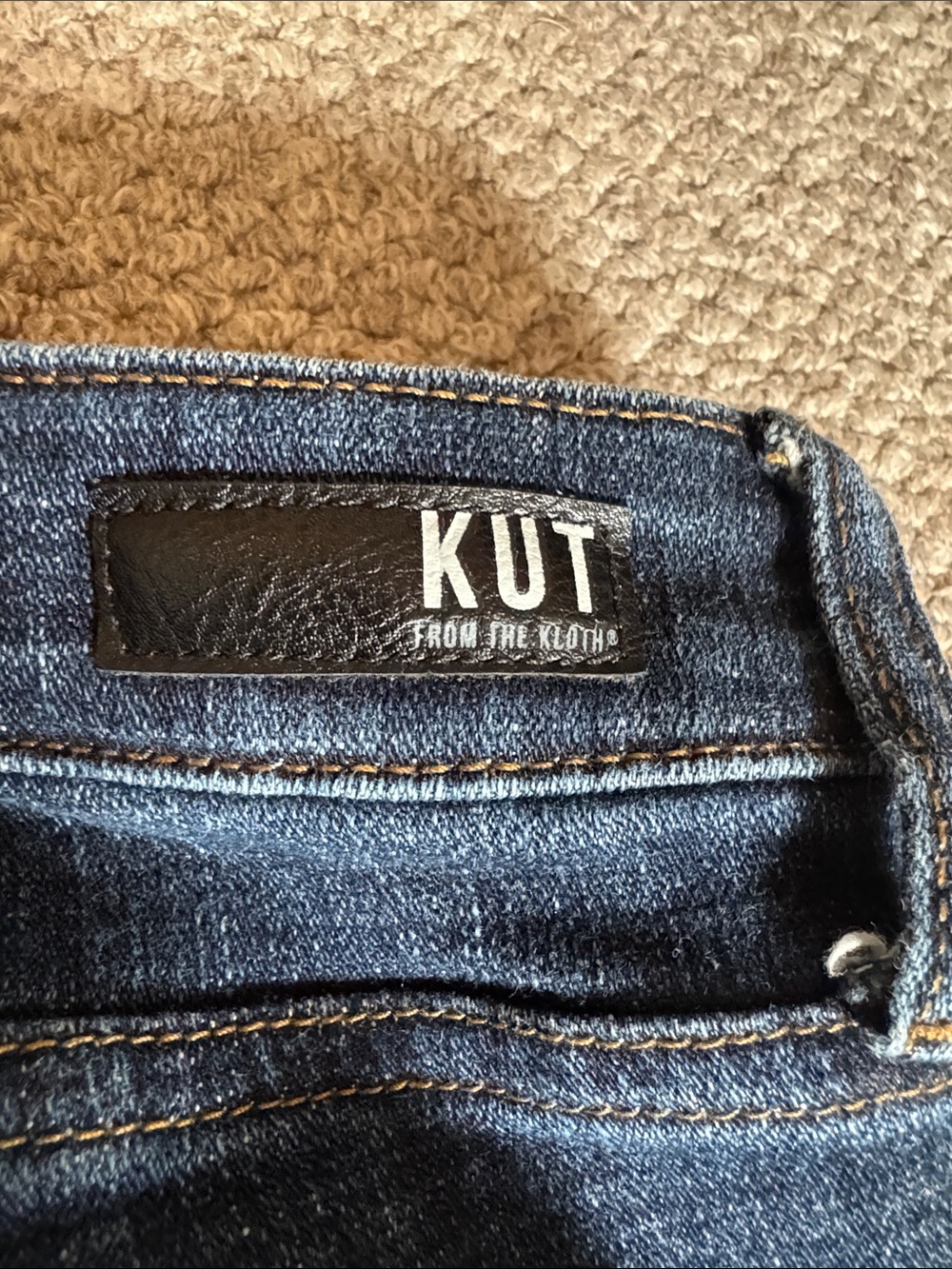 Kut from the Kloth Medium Blue Straight Leg Jeans - Picture 7 of 11
